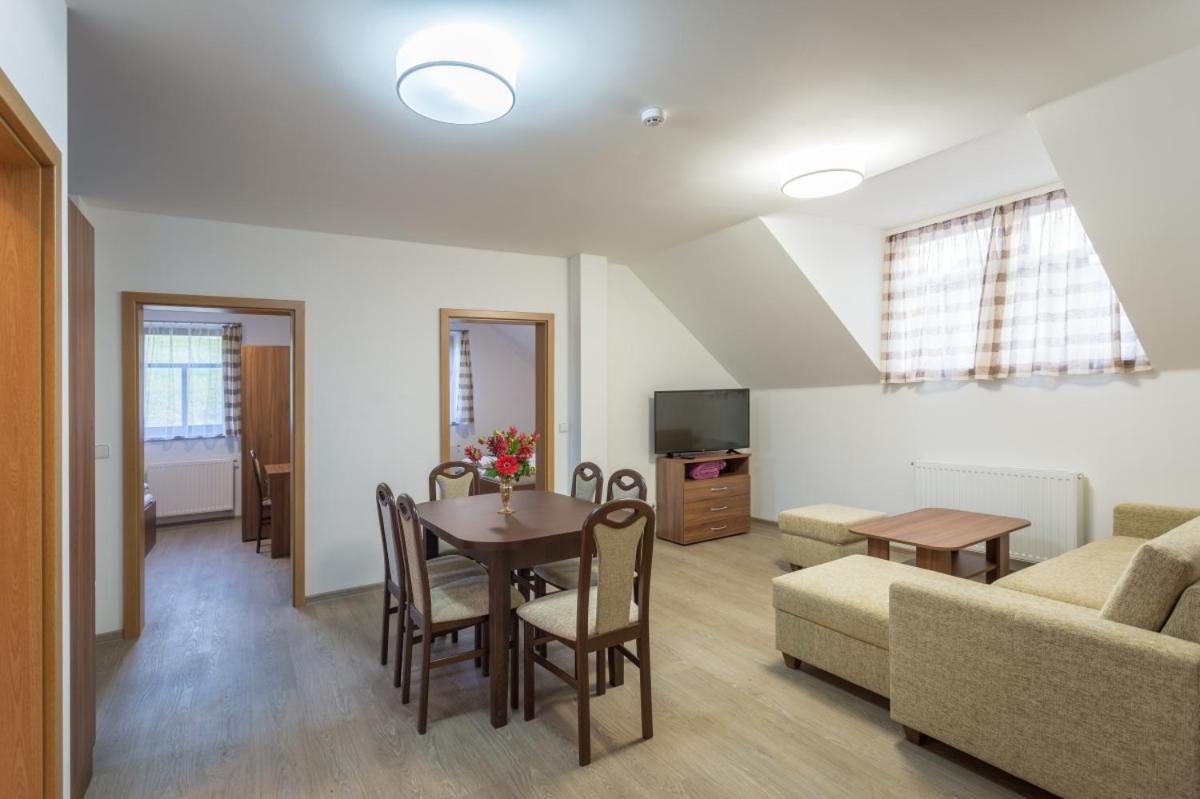 Nivy Alice A Petra Jandovych Appartement *